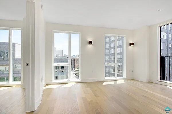 Rented by Metro Prop NY Corp | media 3