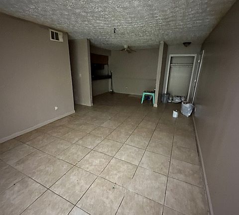 4th image of 5918 Sutcliffe Sq #18
