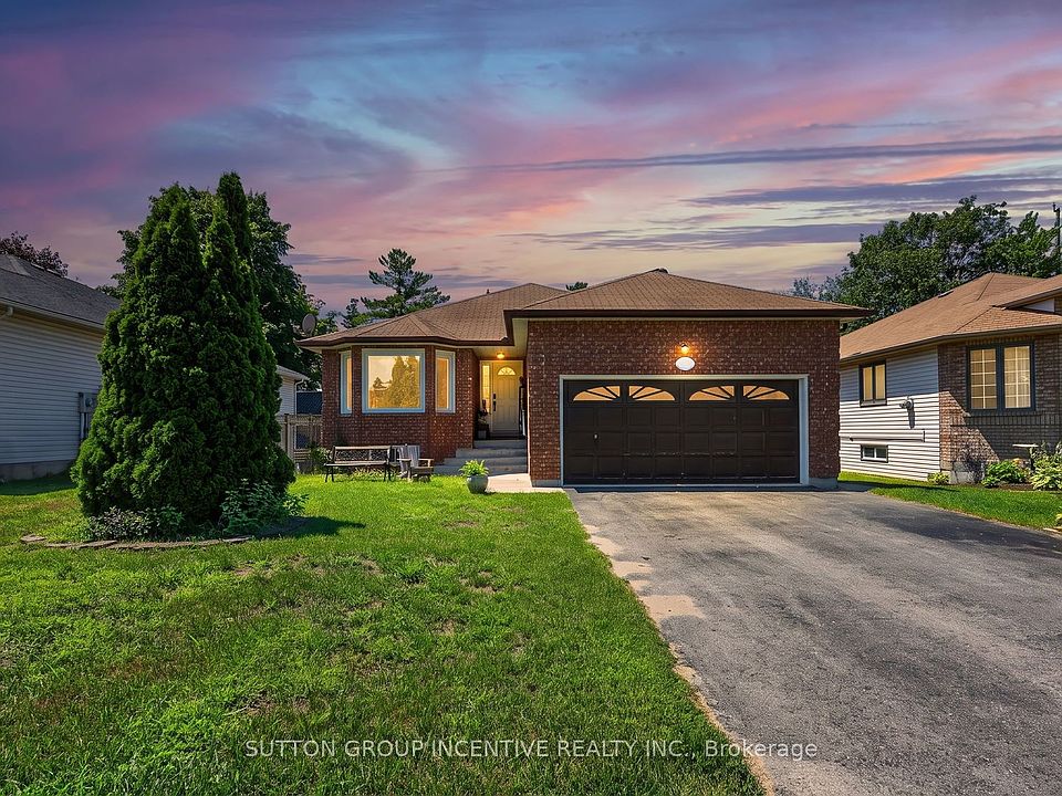 1st image of 6 Riverdale Dr