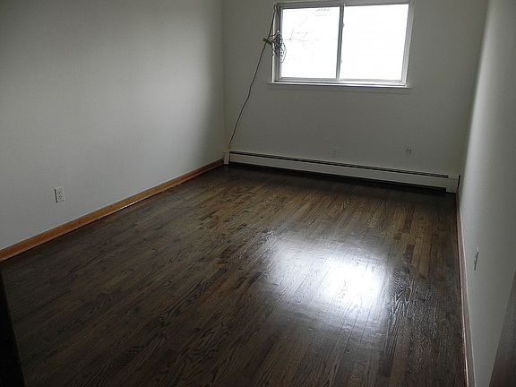 Newly stain wood floors 