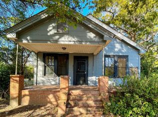 1009 Crawford Dr, Albany, GA 31705