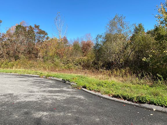 75 Lake Harwinton Road