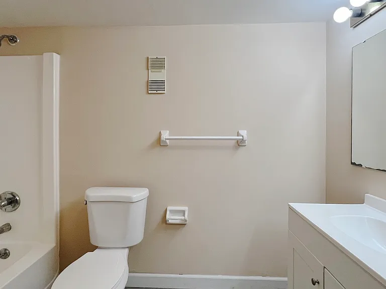 3758 Aristotle Ave — Photo 33