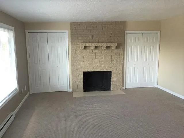 2102 NW Kelly Dr #11 — Photo 4