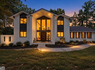 1113 Honeysuckle Dr, Canton, GA 30114
