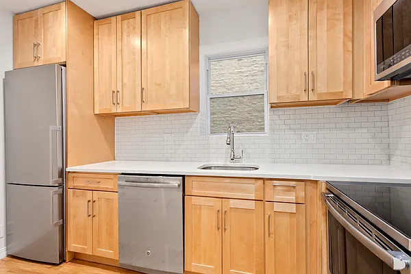 Rented by Corcoran | media 13