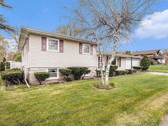 2nd image of 1155 Shore Dr