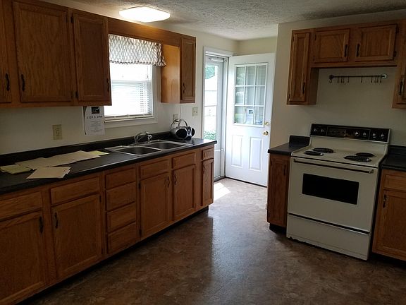 2nd image of 1519 S 19th St