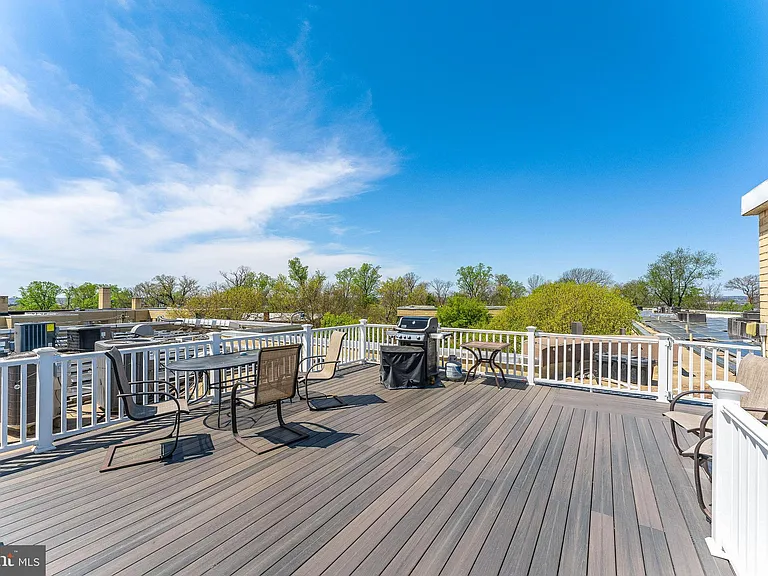 212 Oakwood St SE #322 — Photo 31