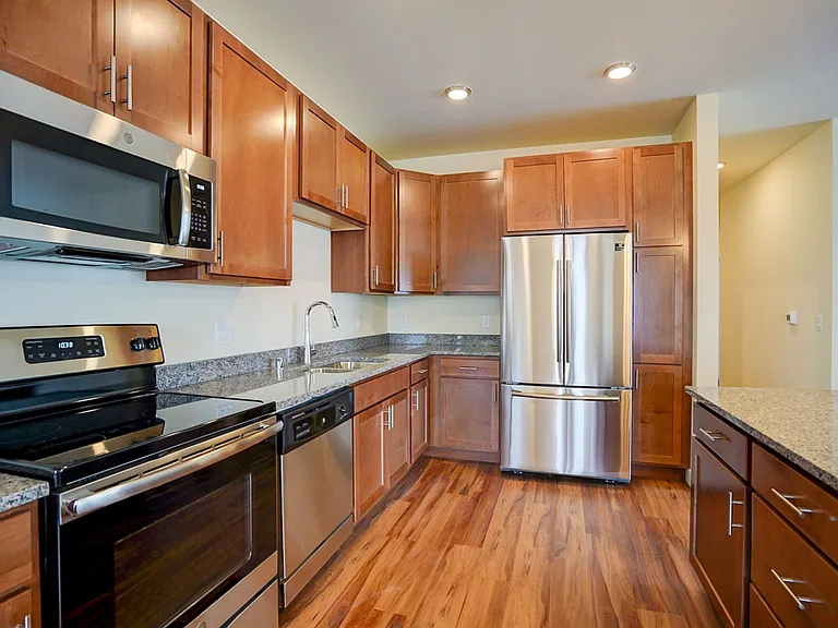 1270 Stonewood Xing — Photo 18