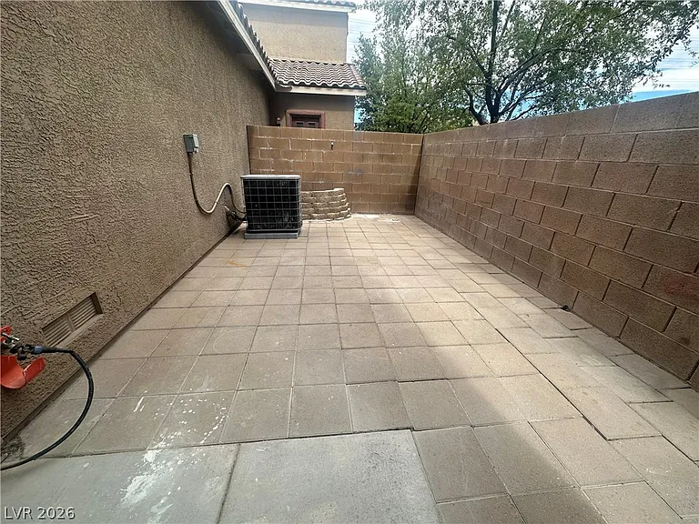 4135 Sparrow Rock St — Photo 11