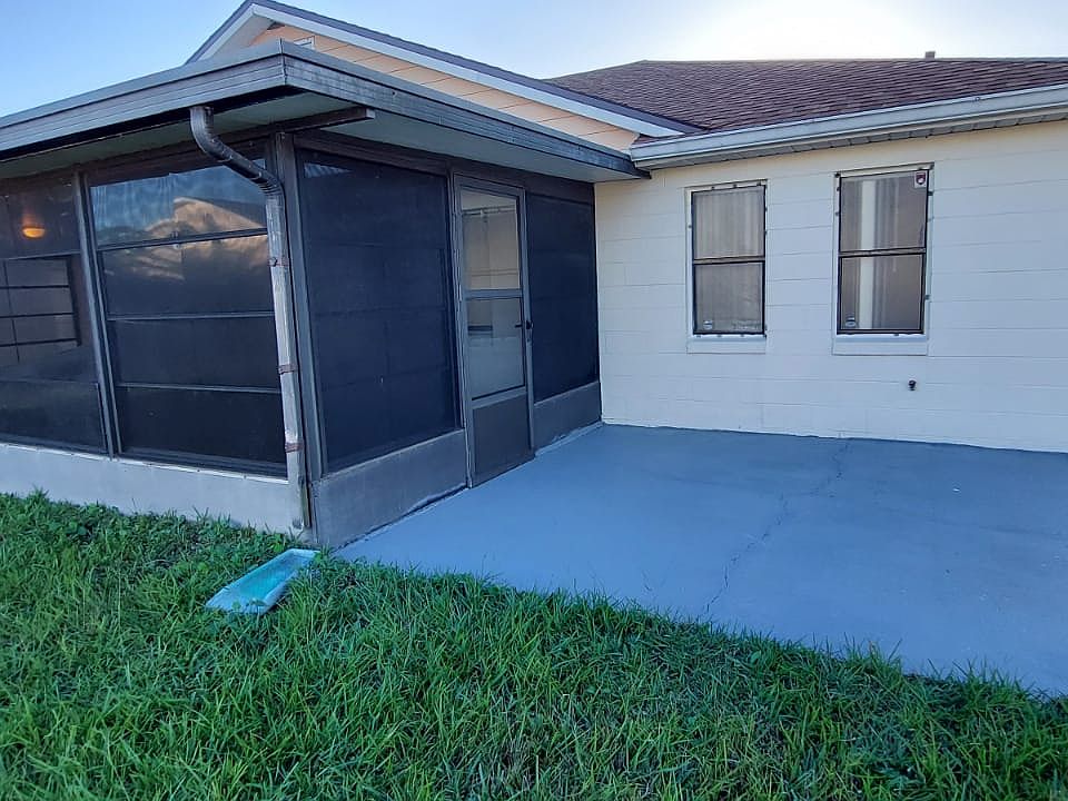 1st image of 209 Olivewood Ct