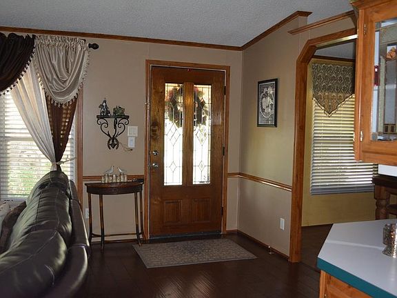 5th image of 10218 Ben Venue St