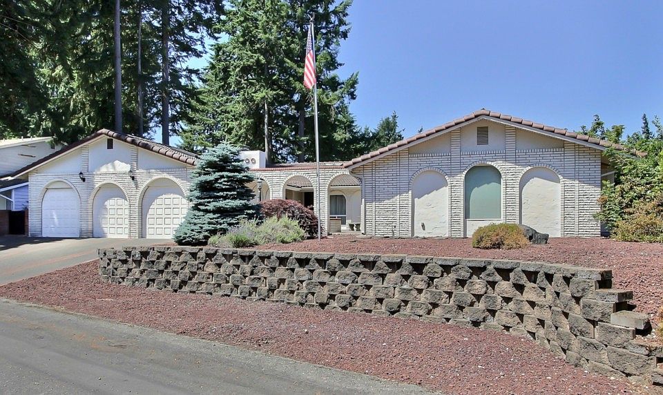 1st image of 6713 Topaz Dr SW