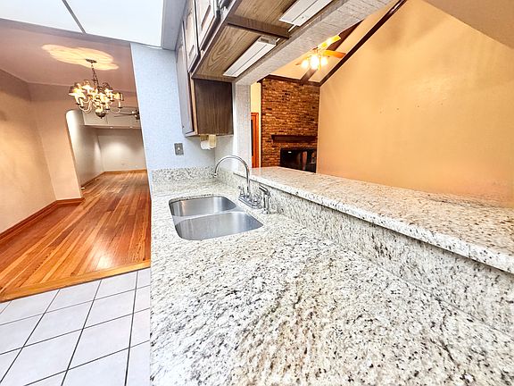 5th image of 1200 Lafitte Dr Unit 7