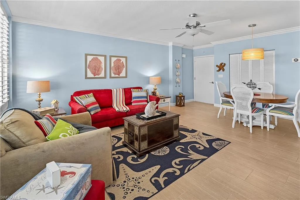 240 Seaview Court - 413 - 413 — Photo 4