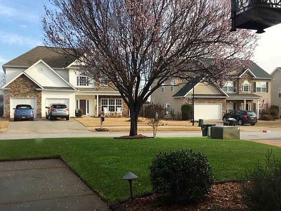 3rd image of 39 Hurshfield Ct