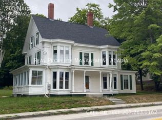 205 Main St, Winterport, ME 04496
