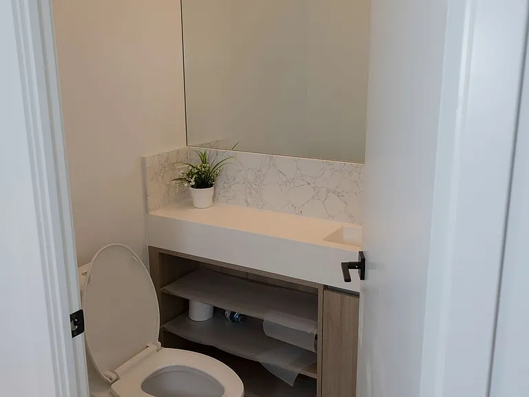 319 Jarvis St #2201 — Photo 6