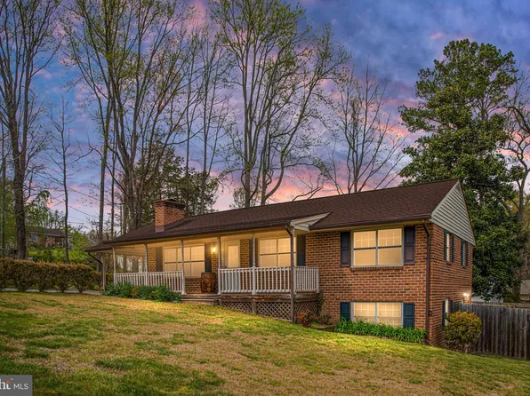 4 Hicks Ct, Fredericksburg, VA 22405