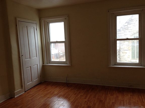 5th image of 411 N Rodney St