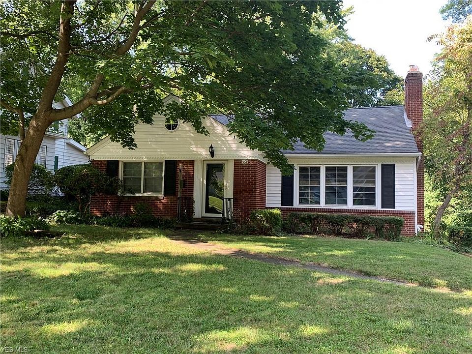 1st image of 569 Palisades Dr