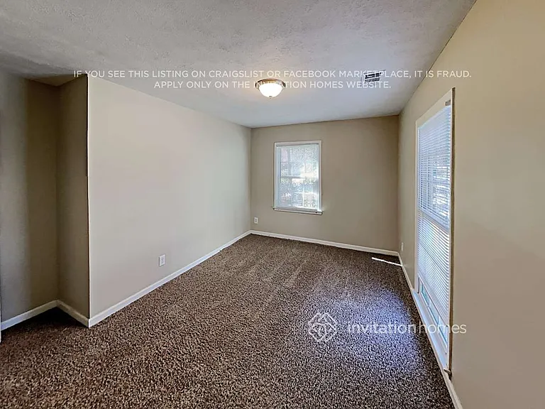 2636 Allyn Way NW — Photo 13