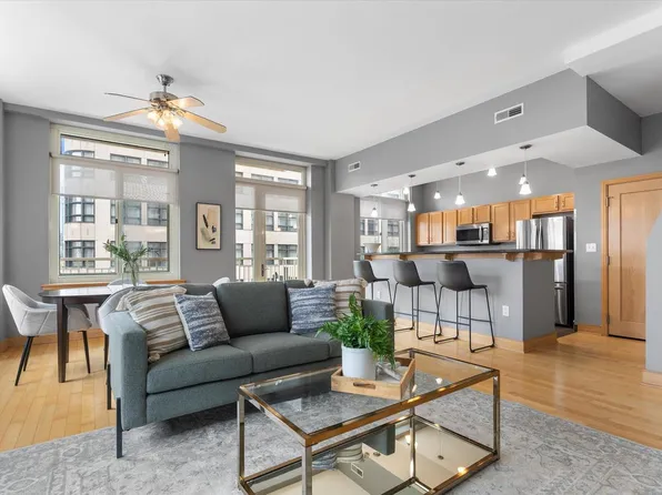 741 N Milwaukee STREET #302, Milwaukee, WI 53202