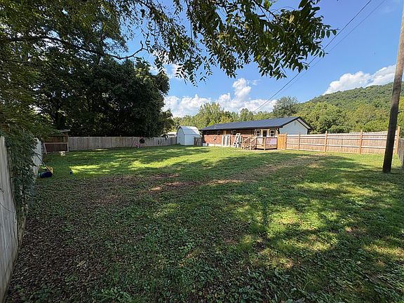 2nd image of 1895 Caudill Rd
