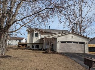 25823 11th St W, Zimmerman, MN 55398