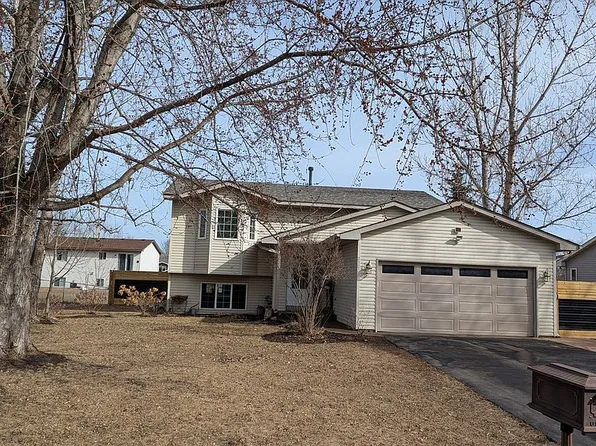 25823 11th St W, Zimmerman, MN 55398