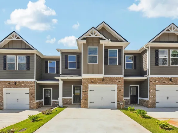 120 Meadowview Dr, Temple, GA 30179