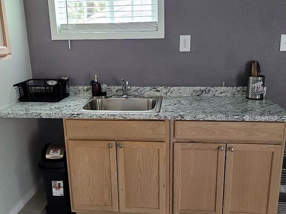 4th image of 21280 Olive Ave #A