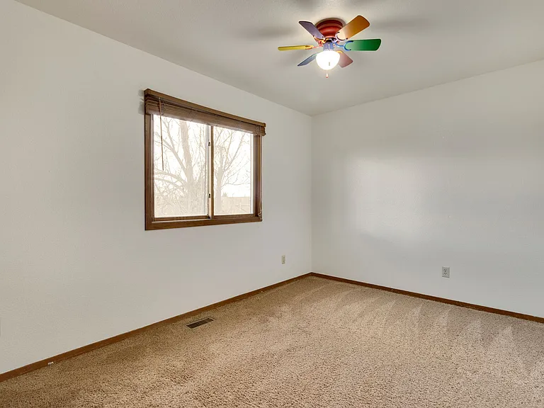 1025 Centennial Dr — Photo 20