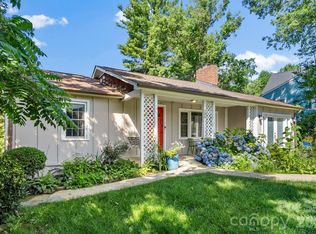 200 Aurora Dr, Asheville, NC 28805