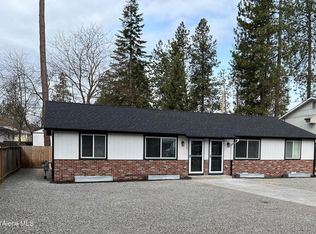 2809 & 2811 N Honeysuckle Dr, Coeur D Alene, ID 83814