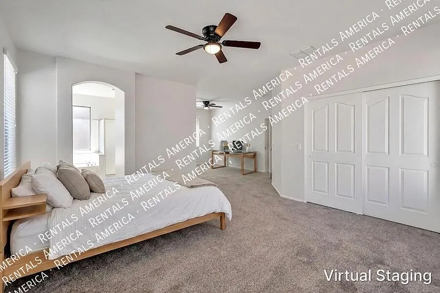 Lovely 3 bdrm home w/ Comm Pool in Johnson Ranch! — Photo 4