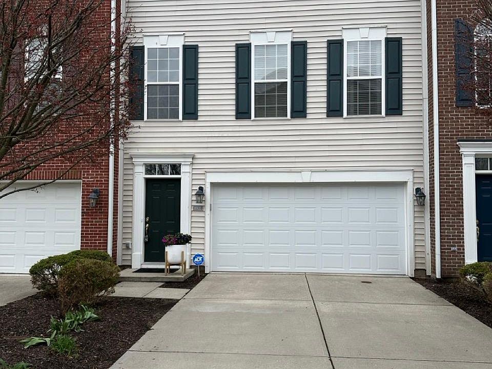 1st image of 6905 Vistamere Way