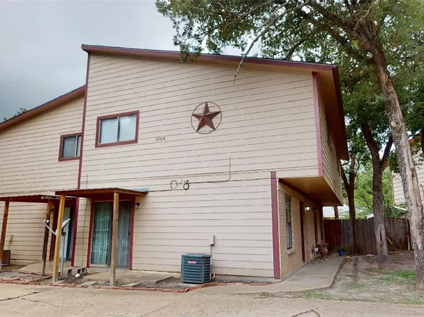1004 Verde Dr APT B, Bryan, TX 77801
