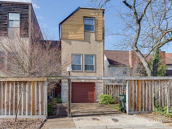 One car garage & driveway 