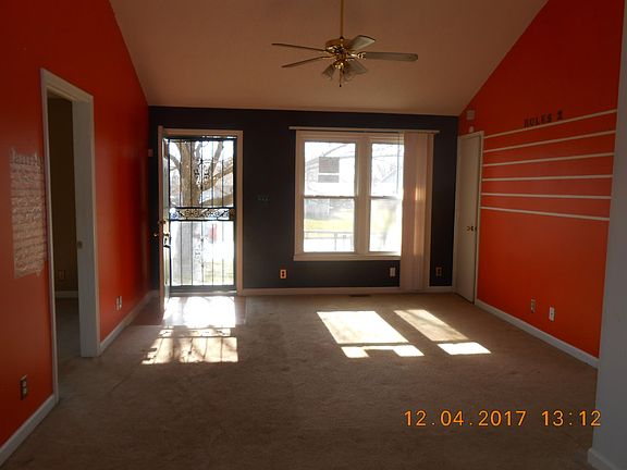 5th image of 867 Princeton Cir