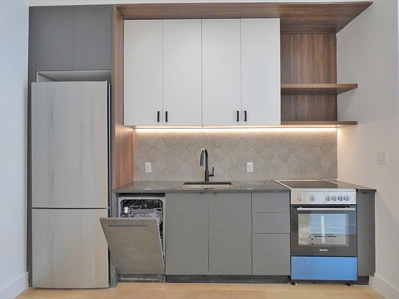 2nd image of 54 Troutman St #2E