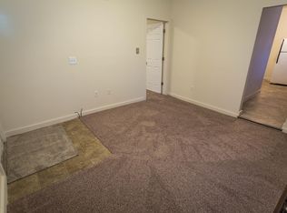 917 Elk St #1, Port Huron, MI 48060