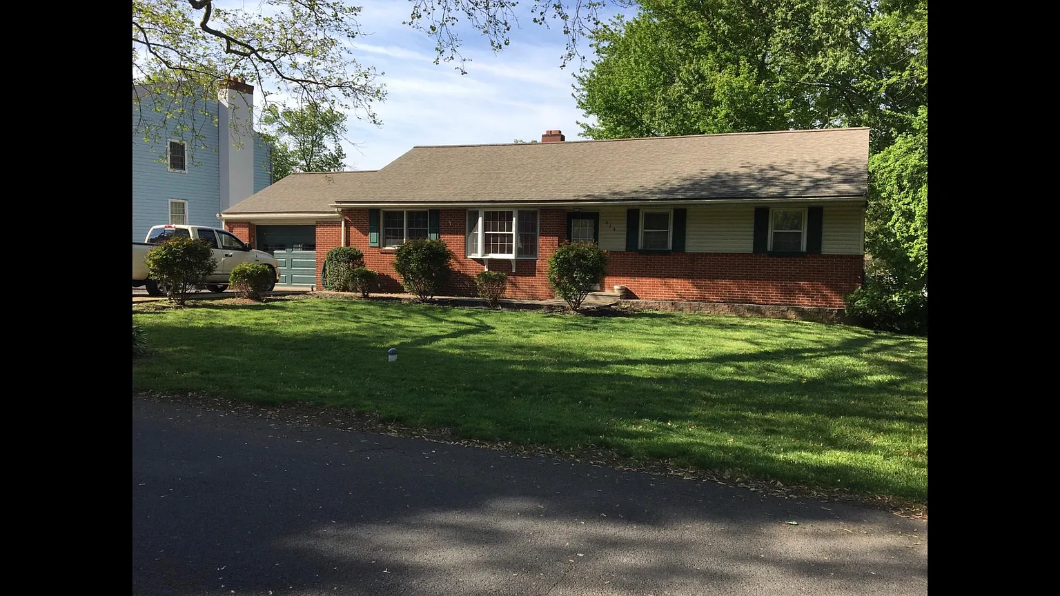 623 Rosewood Ave photo 1