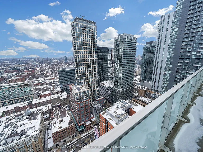 11 Charlotte St #Penthouse 04 — Photo 19