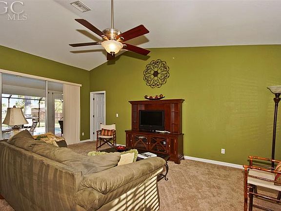 4th image of 2127 SW 51st St