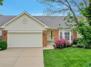 1715 Ambrose Terrace Dr, Swansea, IL 62226