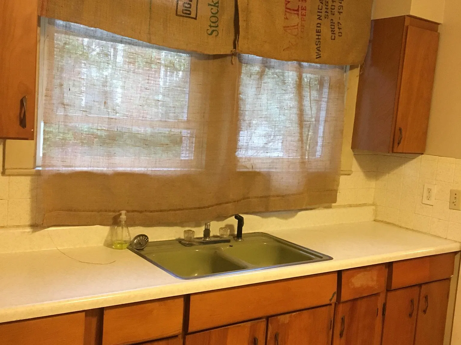 313 W Milton St — Photo 4
