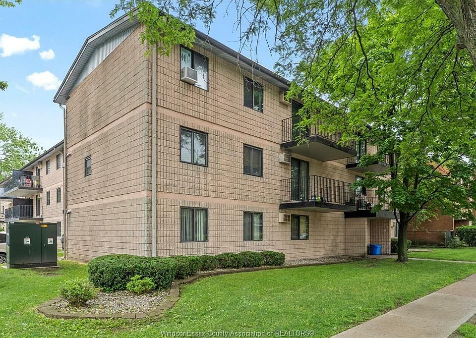1st image of 3355 Sandwich St #204