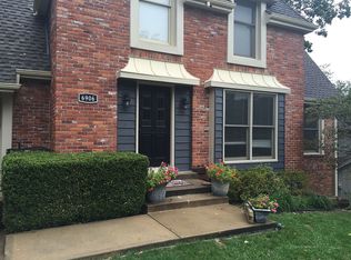 6906 Clairborne Rd, Shawnee, KS 66217